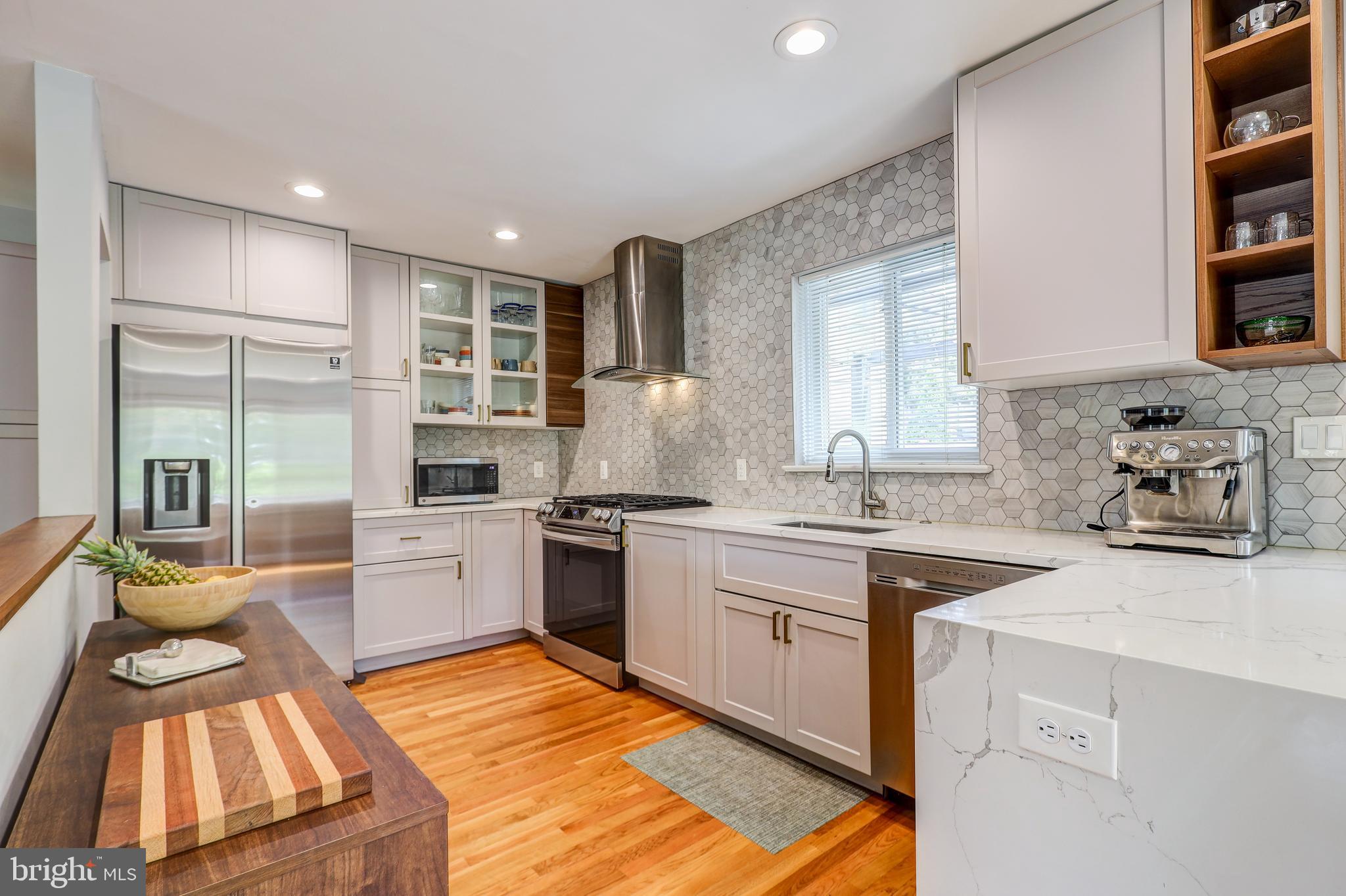 2013 Patrick Henry Dr