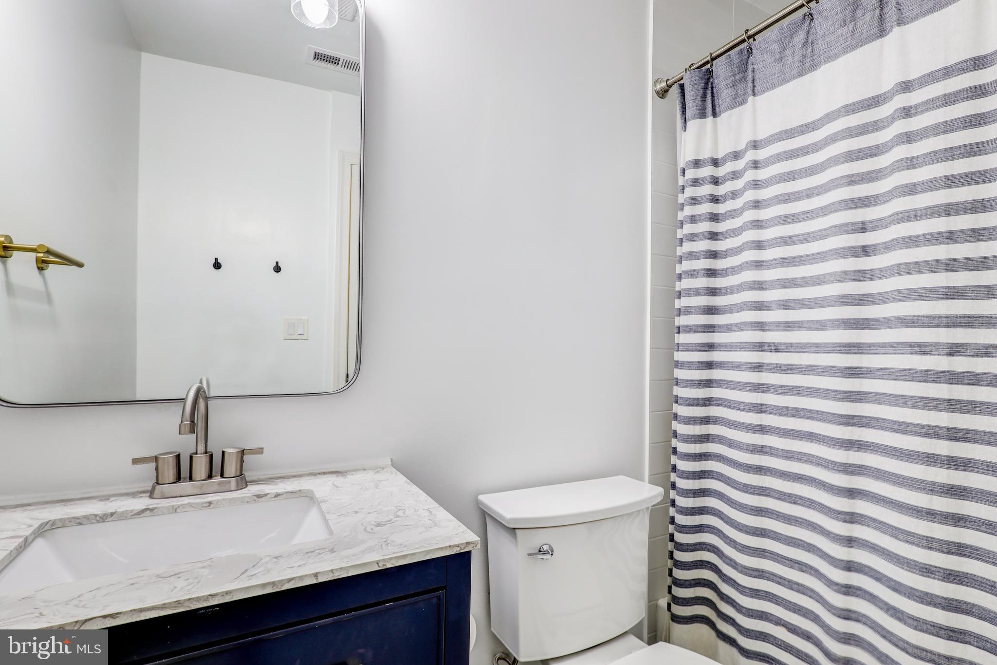 2013 Patrick Henry Dr