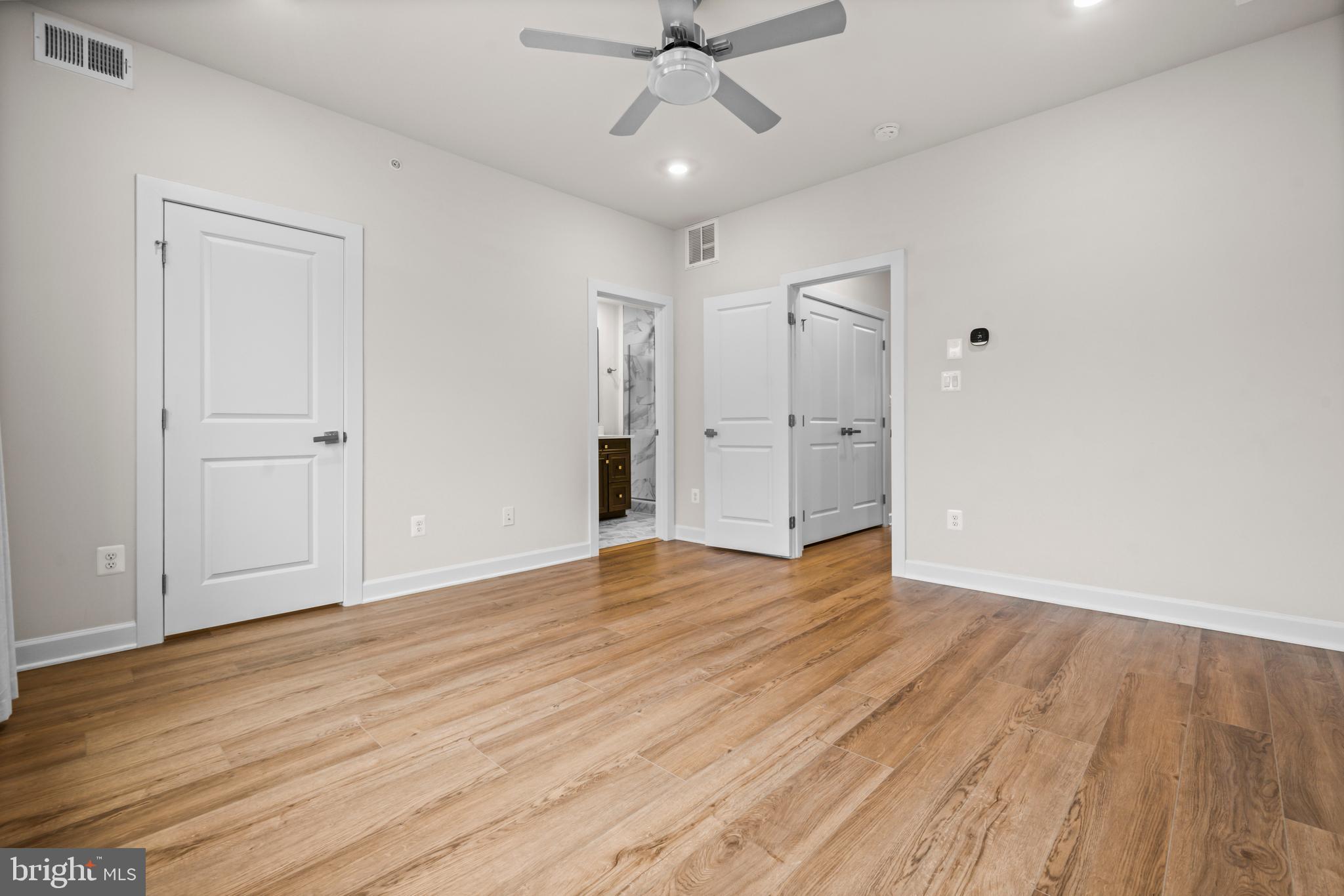 818 S GREENBRIER STREET