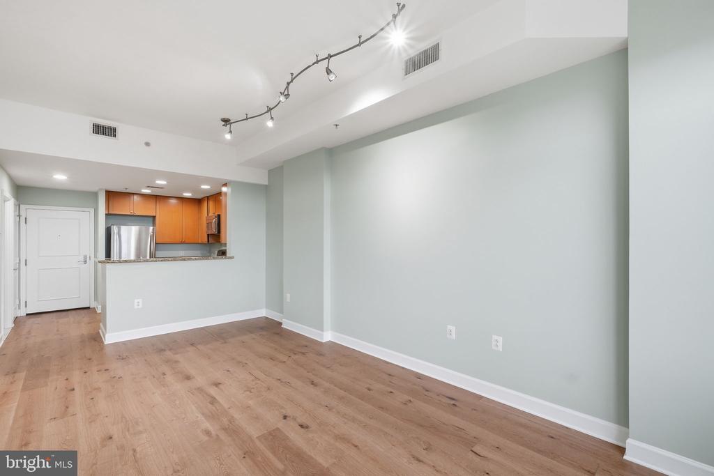 3600 S GLEBE ROAD 1116W