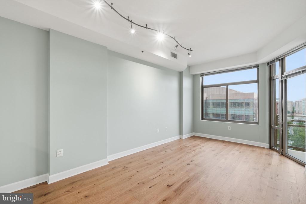 3600 S GLEBE ROAD 1116W