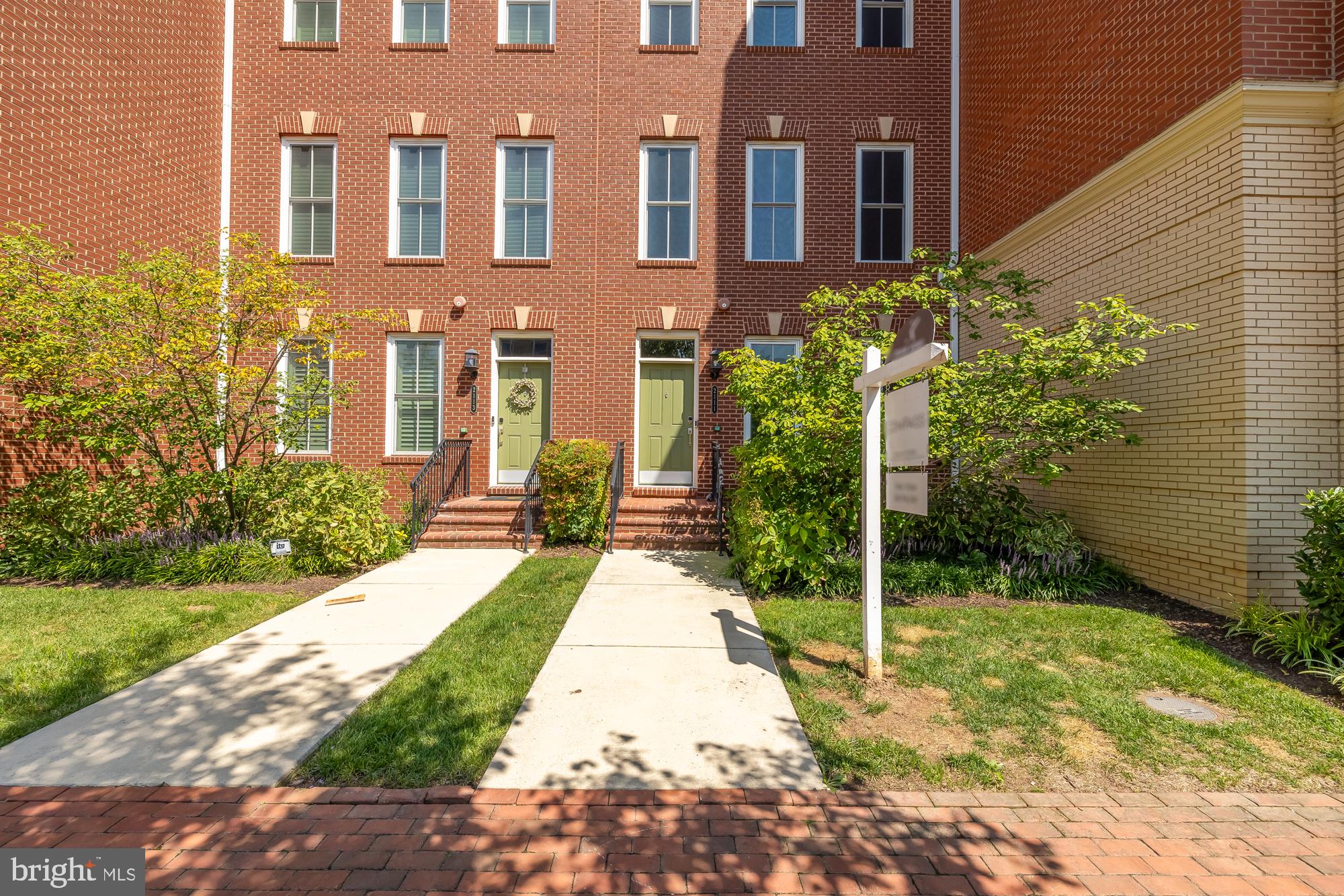 2111 Main Line Blvd