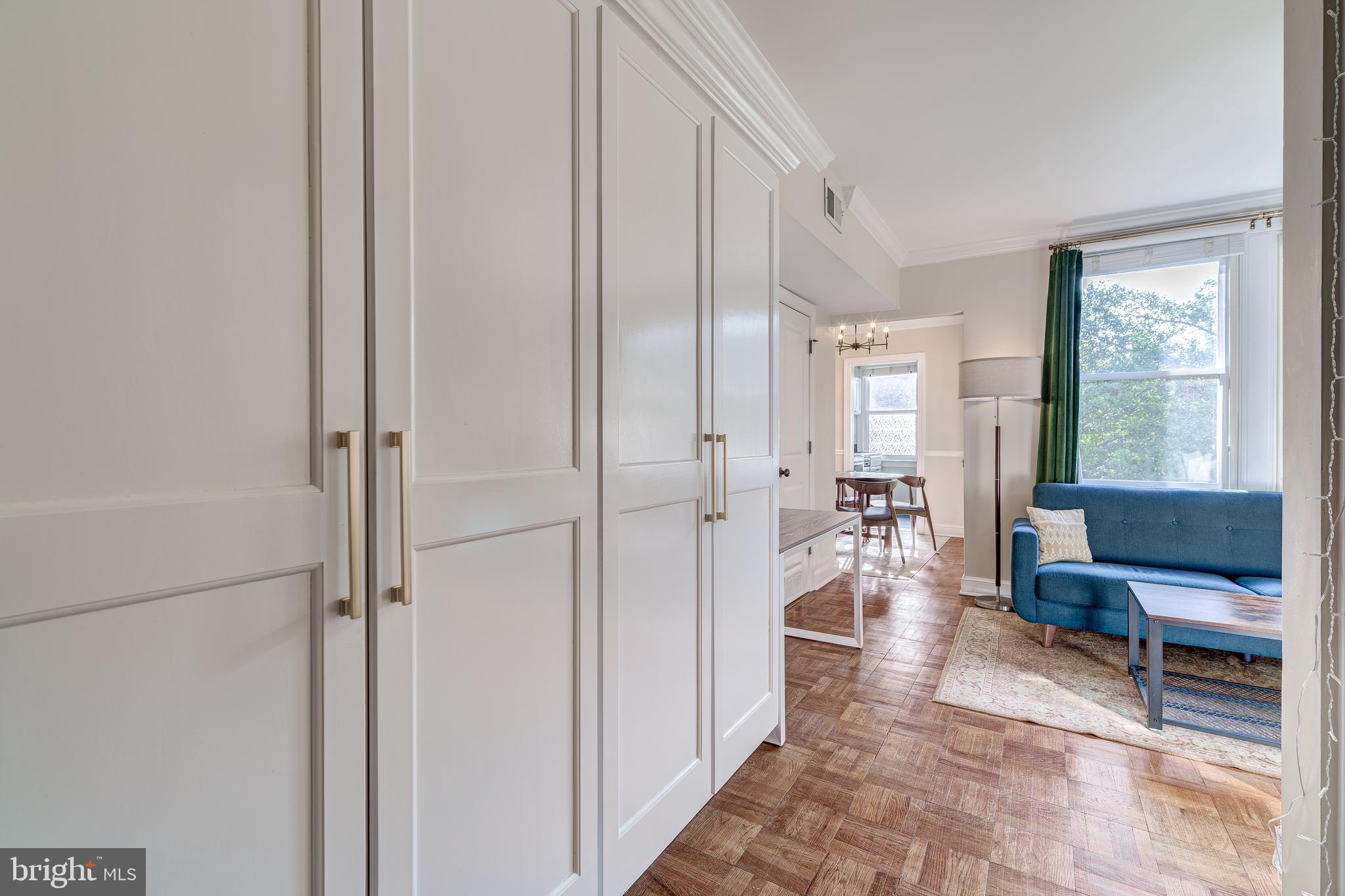 719 S Saint Asaph St #208