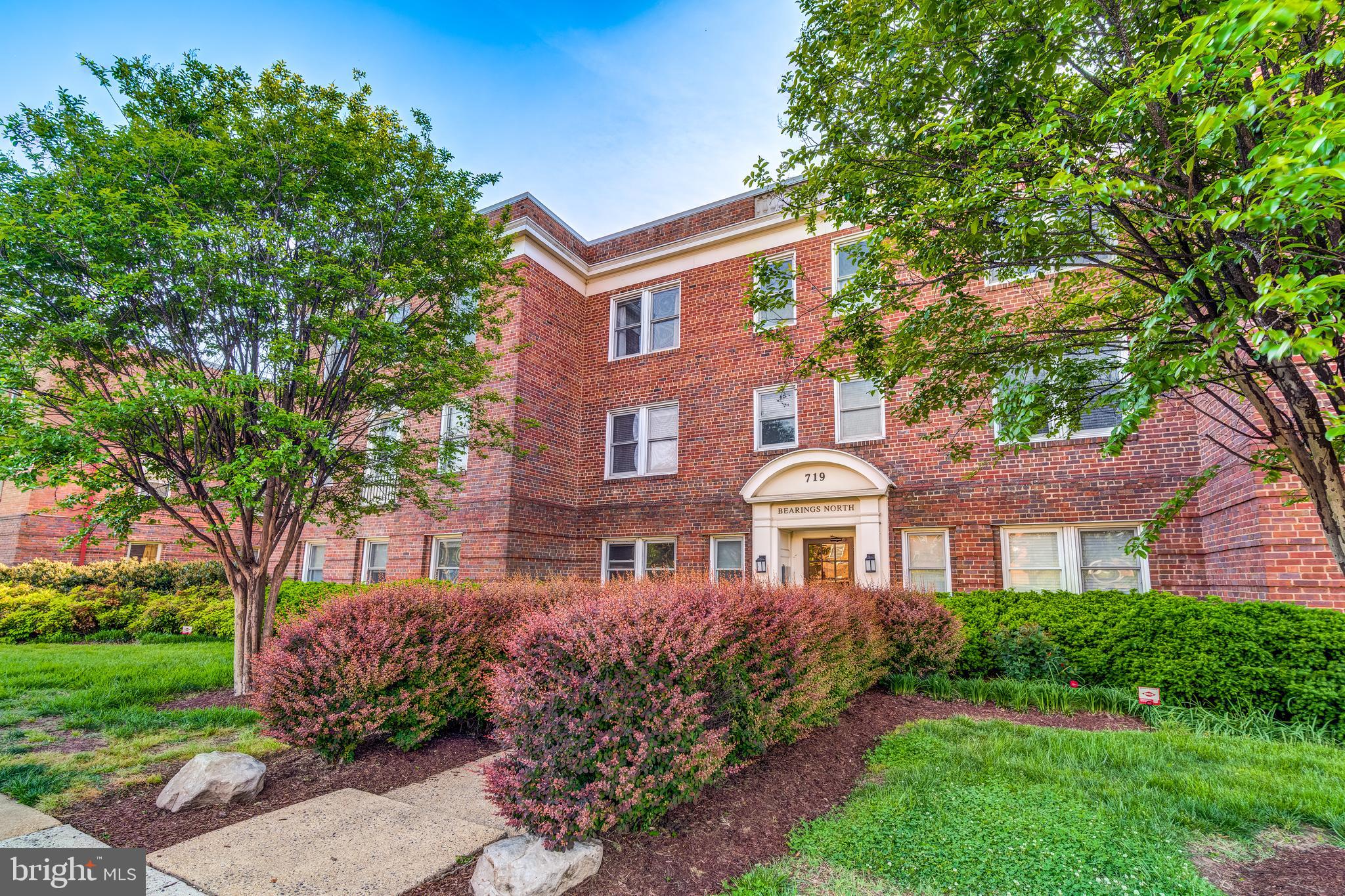 719 S Saint Asaph St #208