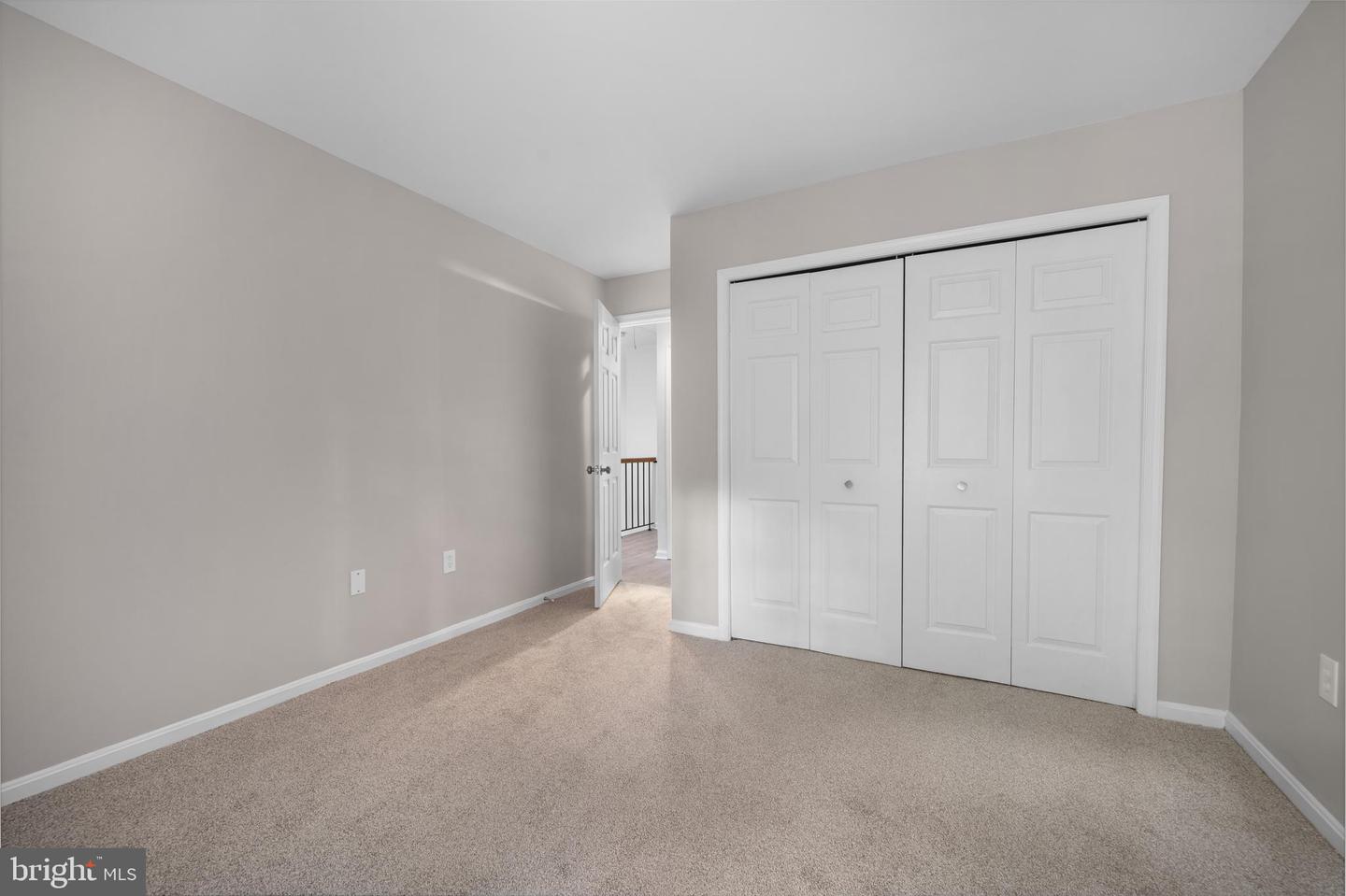 5115 Woodmire Ln