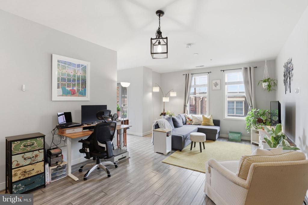 181 E REED AVENUE Unit: 304