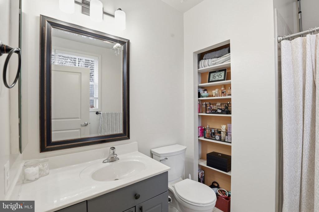 181 E REED AVENUE Unit: 304