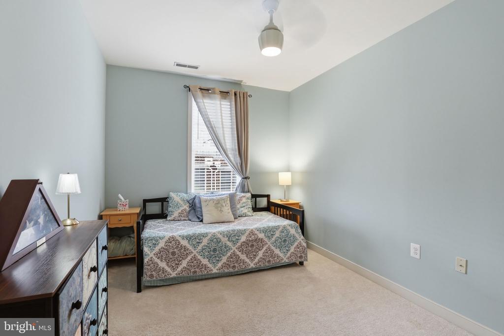 181 E REED AVENUE Unit: 304
