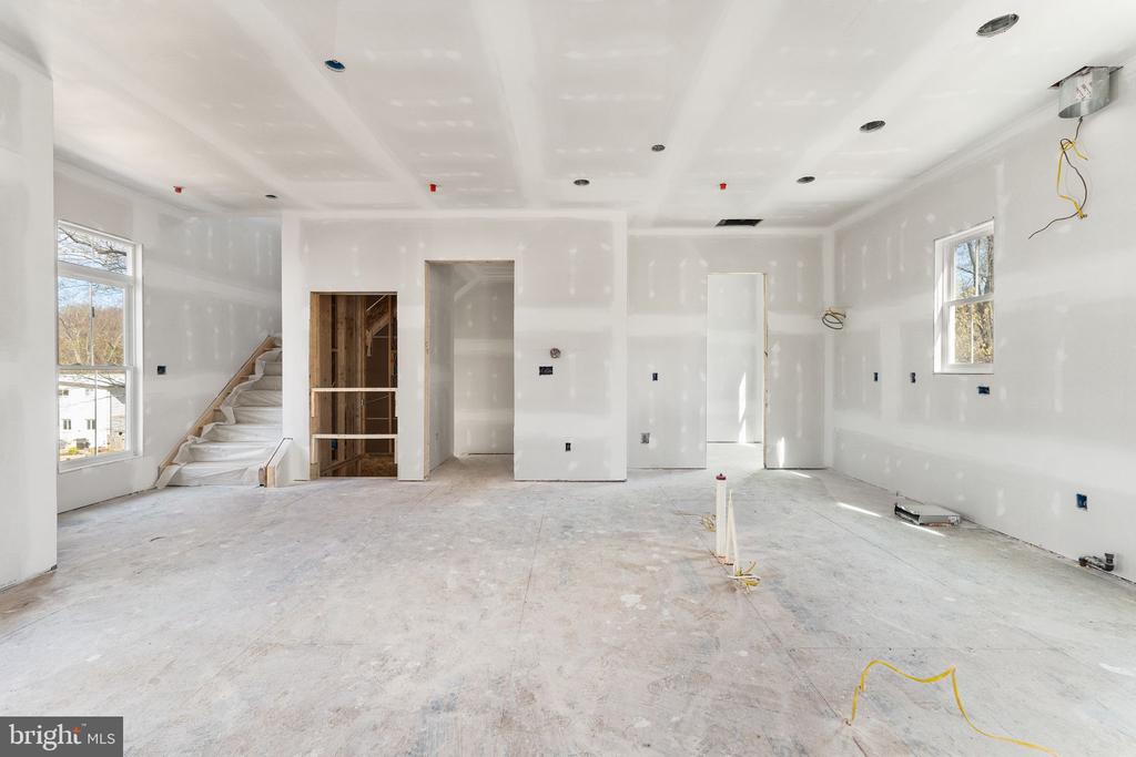 10638 POCKET PLACE