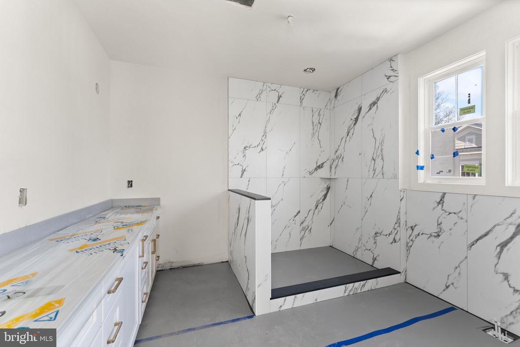 10638 POCKET PLACE