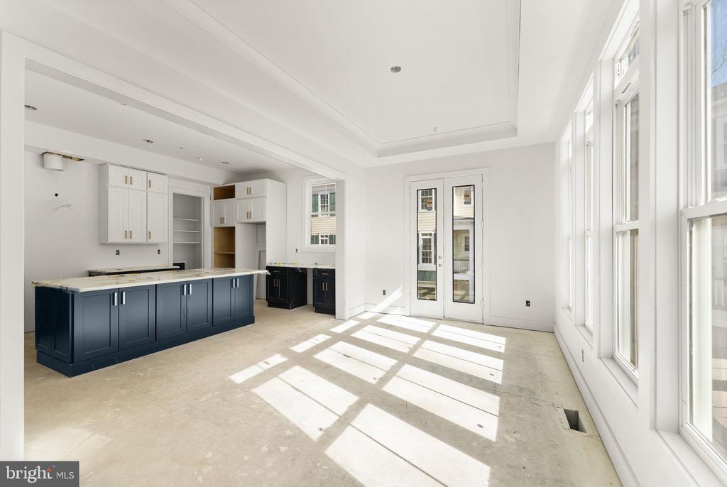 10638 POCKET PLACE