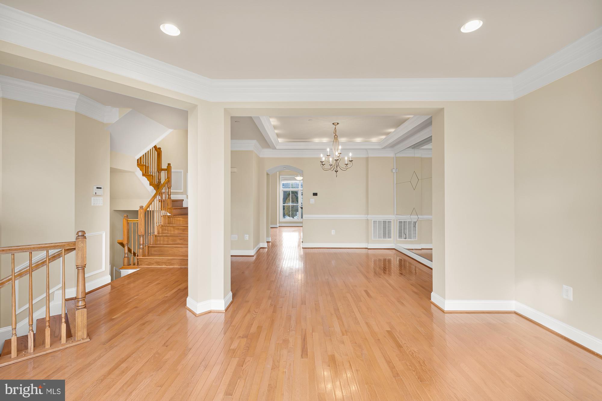 1554 Red Twig LANE