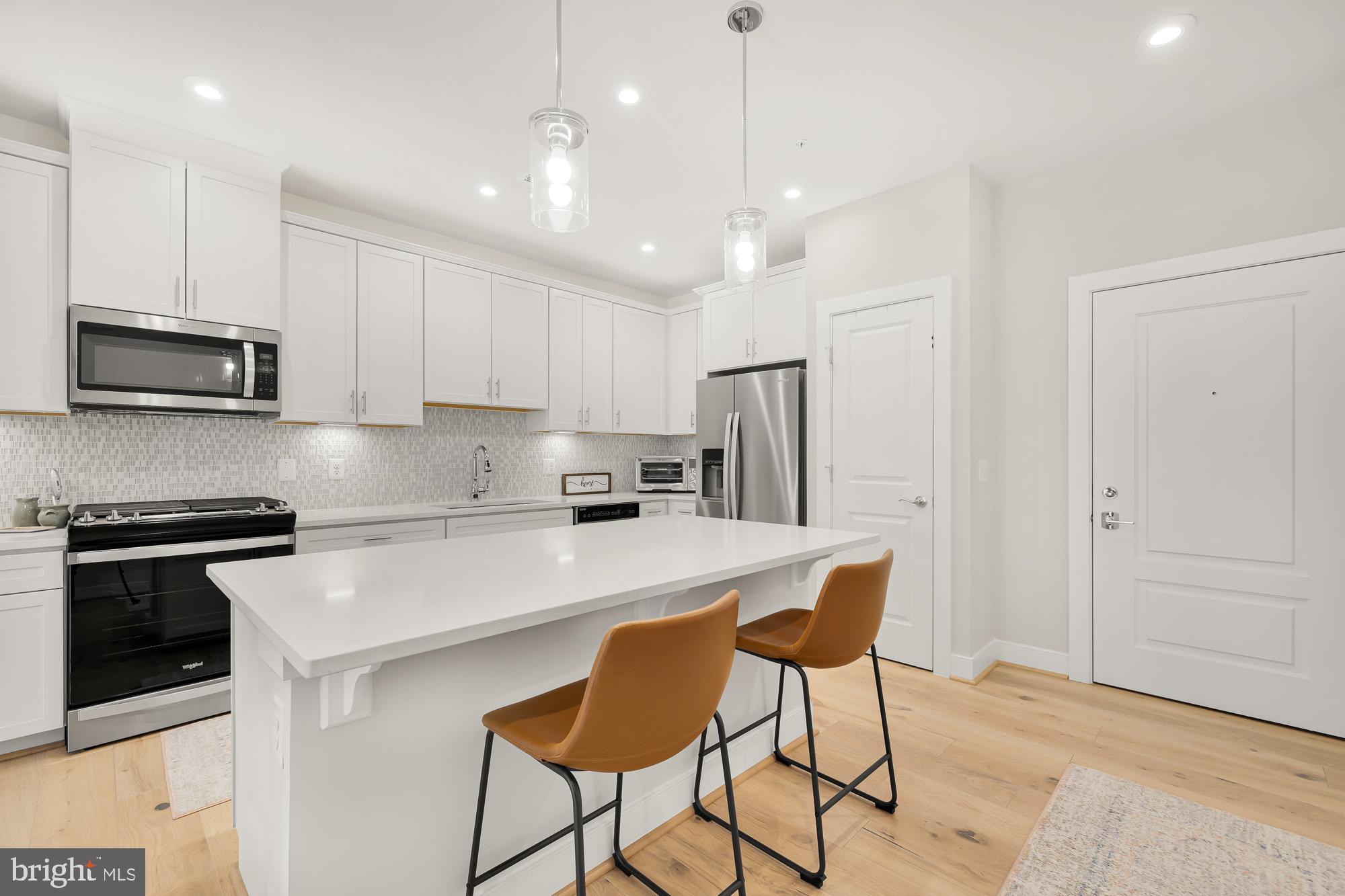 2320 Field Point Road Unit: 4-103