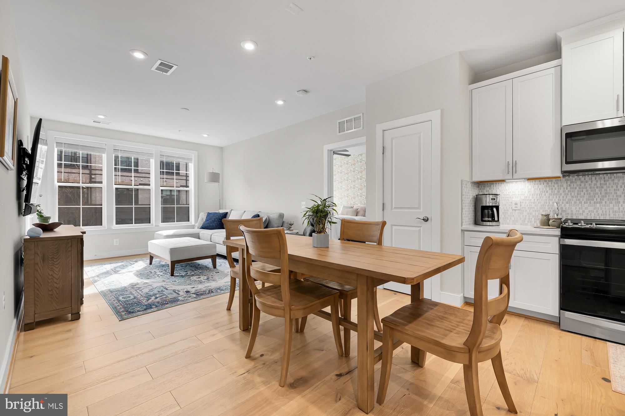 2320 Field Point Road Unit: 4-103