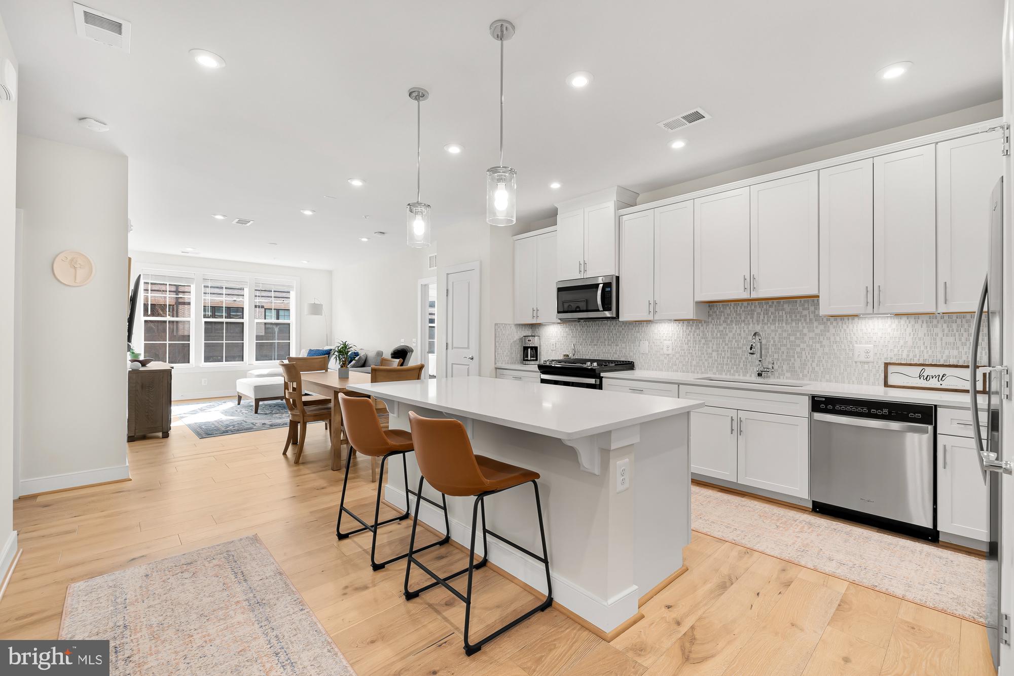 2320 Field Point Road Unit: 4-103