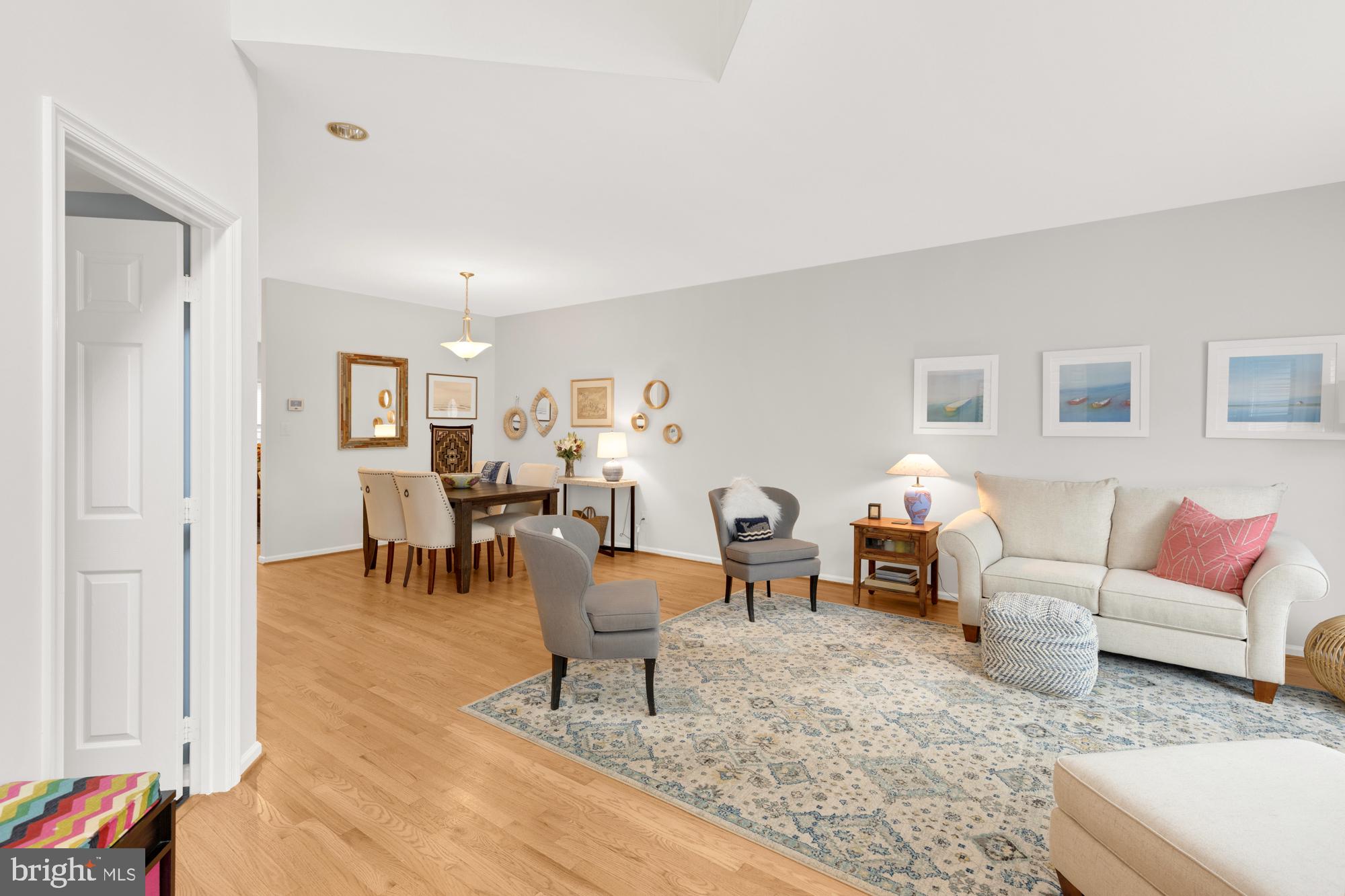 1268 Woodbrook Ct