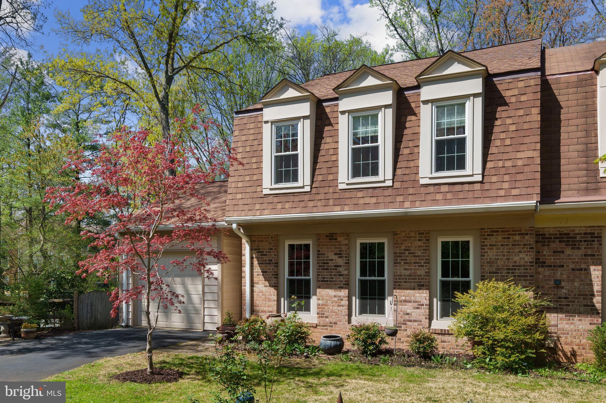 5910 Wood Sorrels Ct