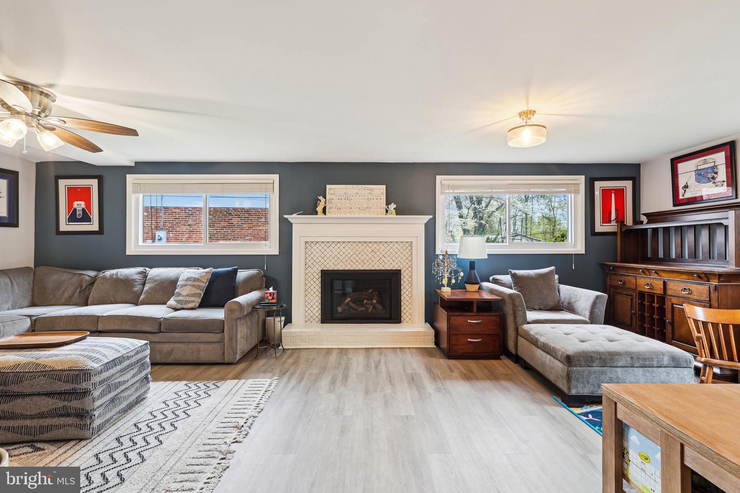 3413 Slade Ct