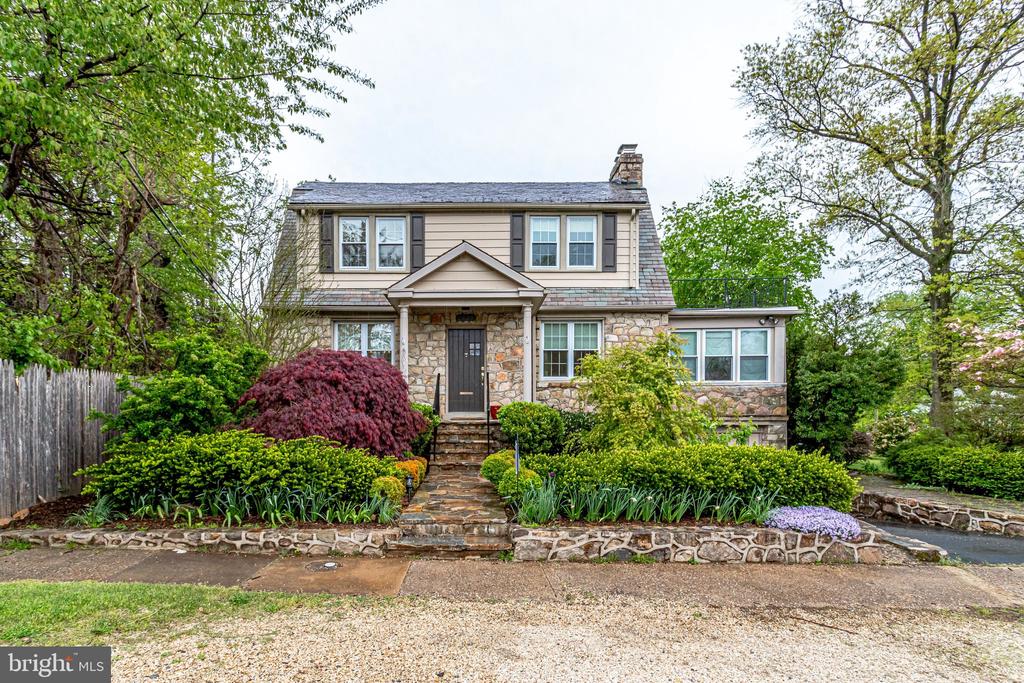 3045 OLIN DRIVE