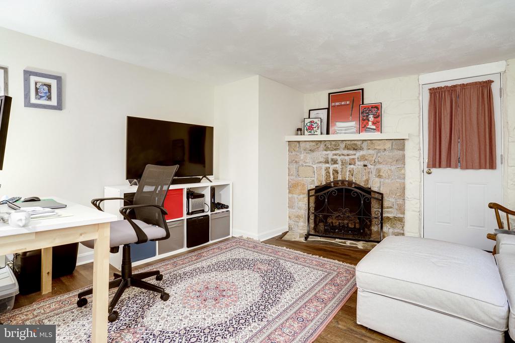 3045 OLIN DRIVE