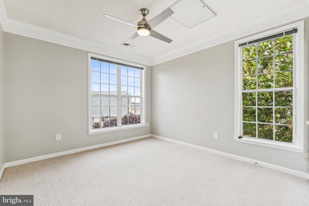 12165 ABINGTON HALL PLACE 302
