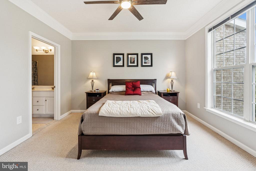 12165 ABINGTON HALL PLACE 302