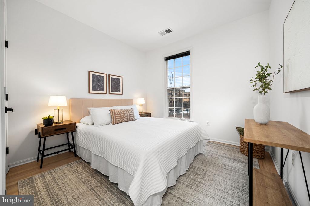 12180 ABINGTON HALL PLACE 207