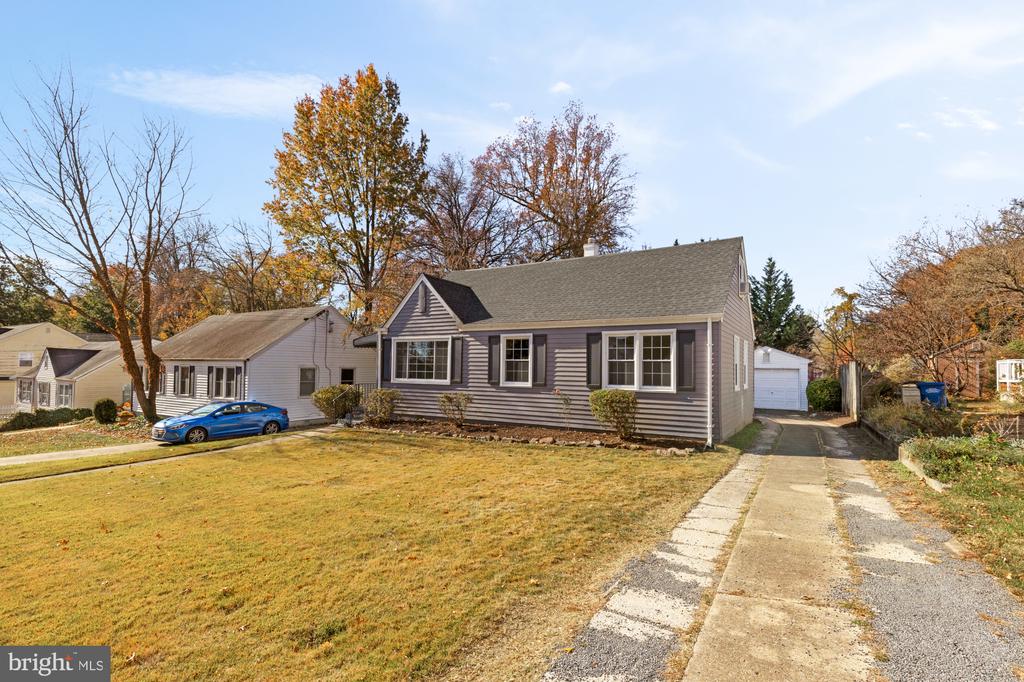 3024 WAYNE ROAD