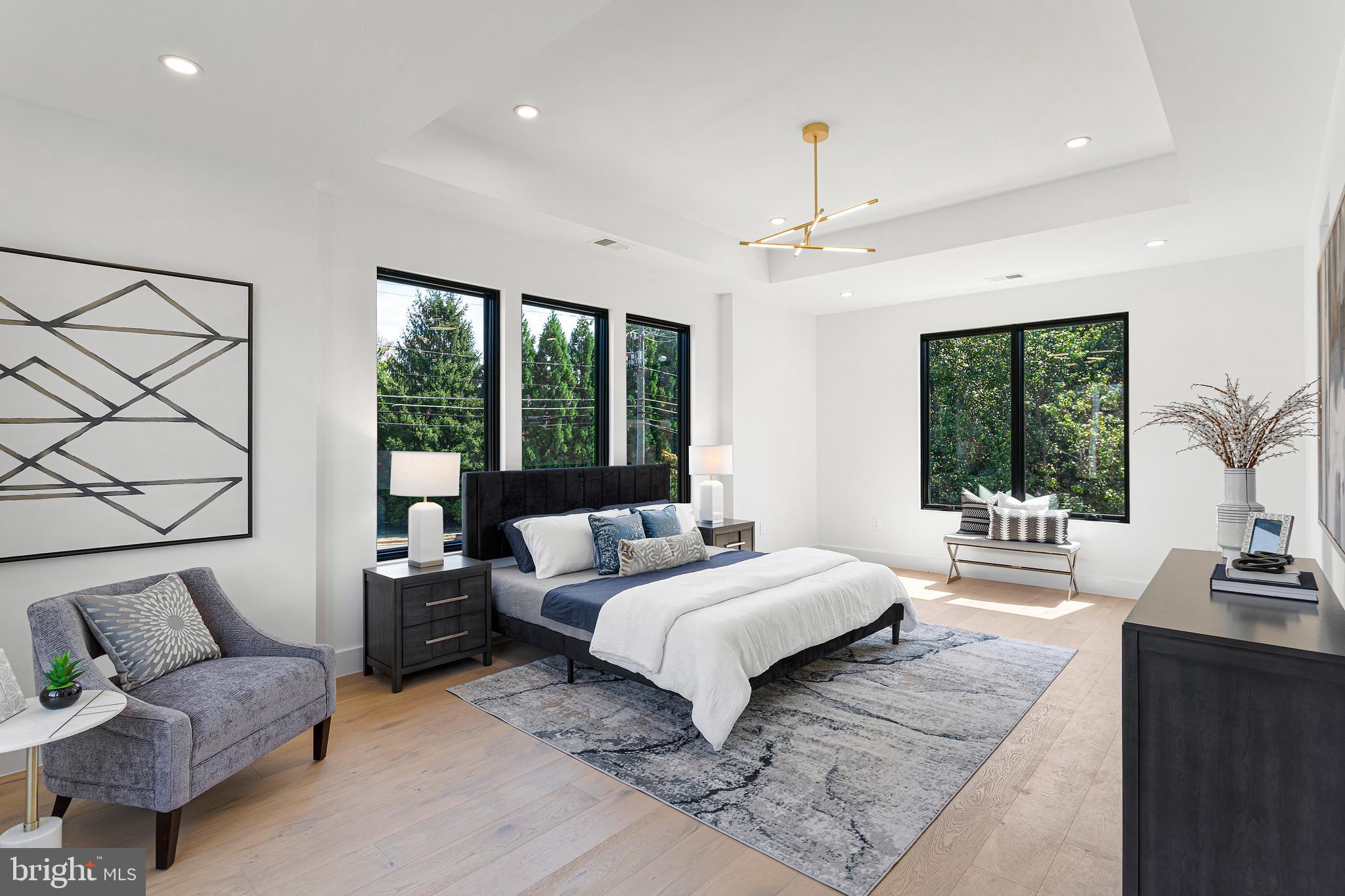 1733 CHAIN BRIDGE ROAD