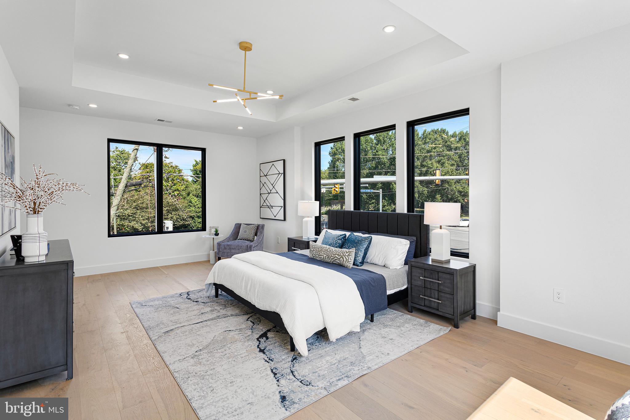 1733 CHAIN BRIDGE ROAD