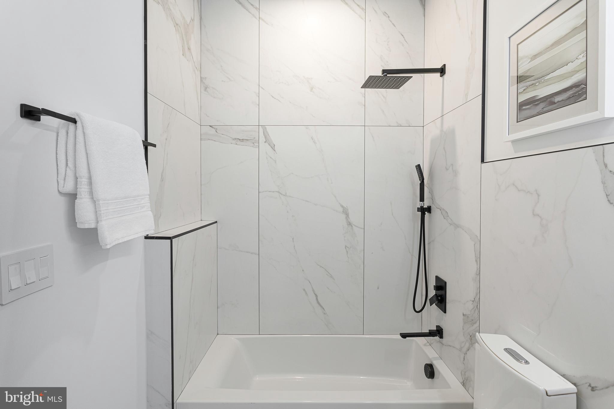 1733 CHAIN BRIDGE ROAD