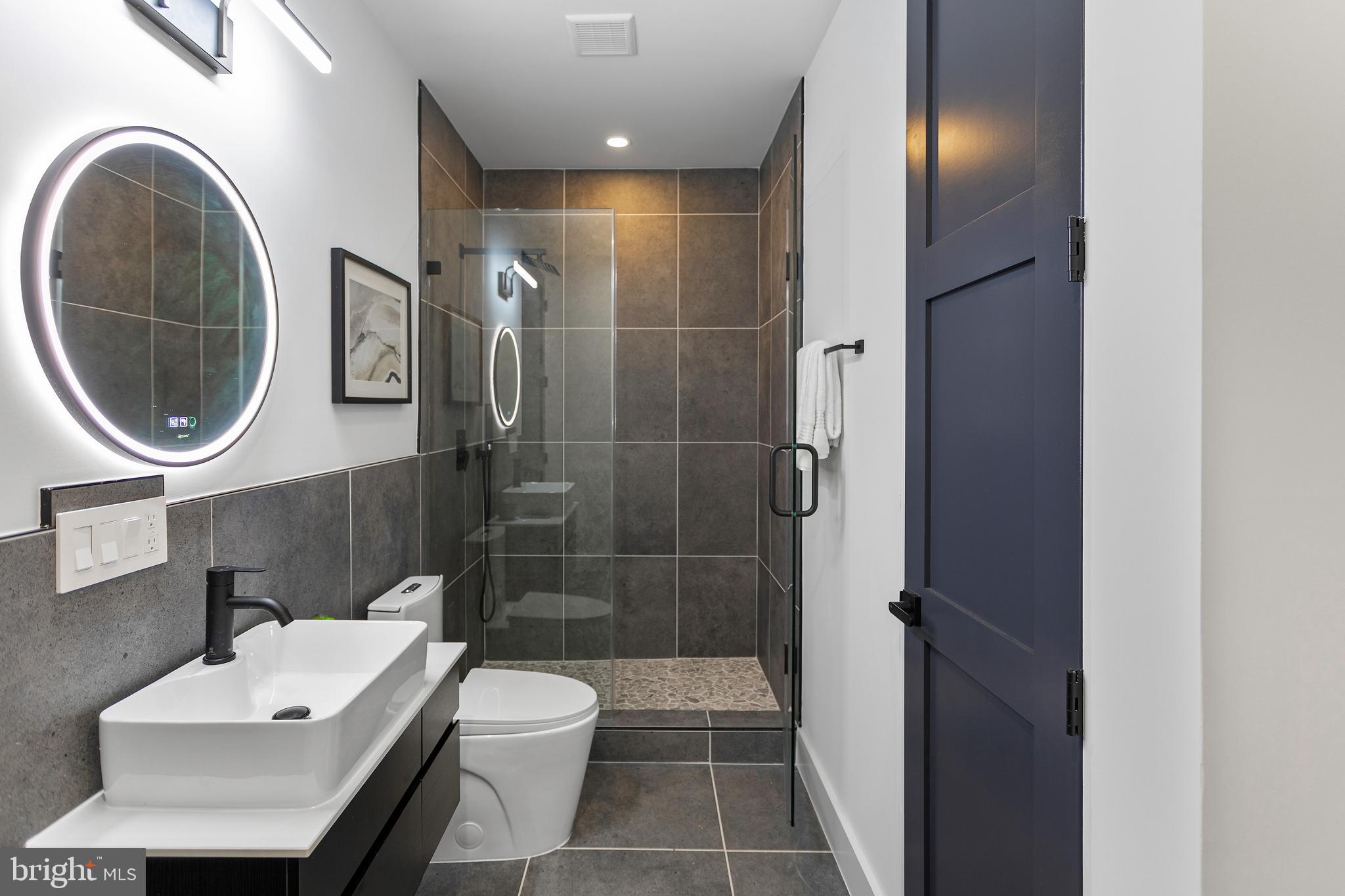 1733 CHAIN BRIDGE ROAD