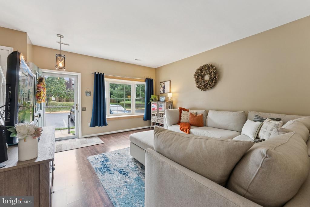 7180 WESTFIELD COURT