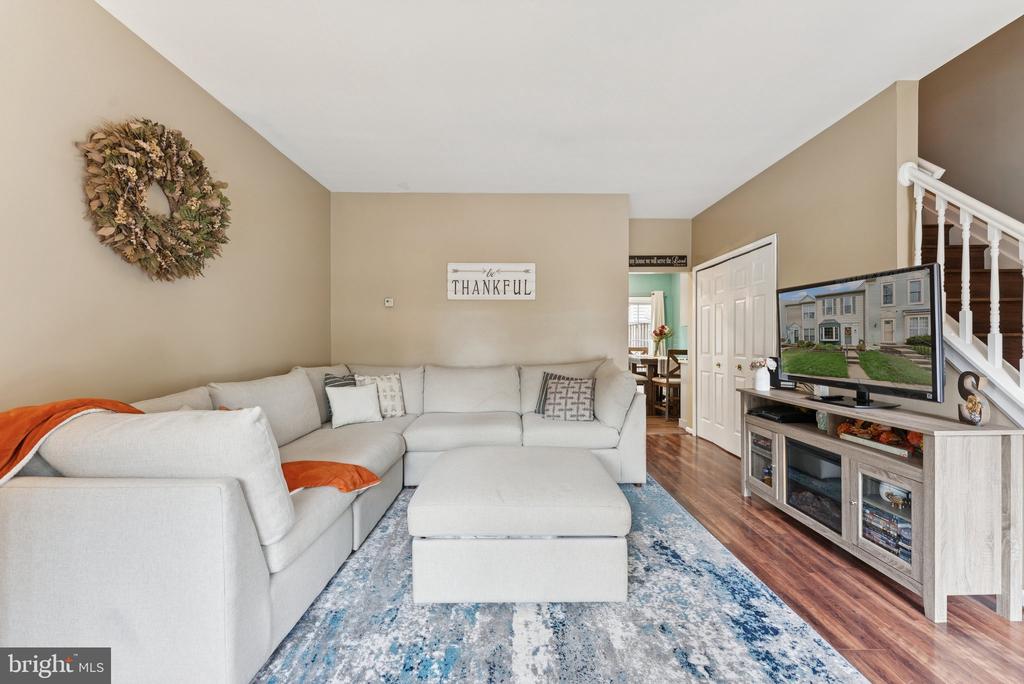 7180 WESTFIELD COURT