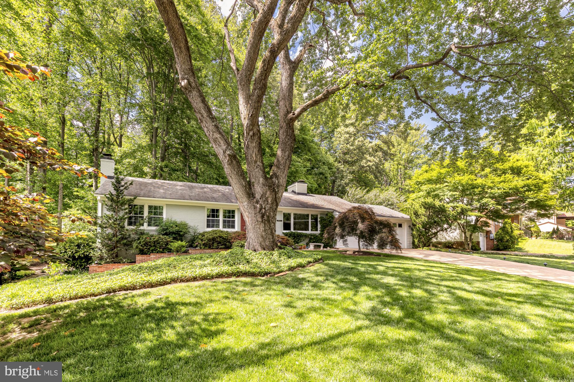3310 PATRICK HENRY DRIVE
