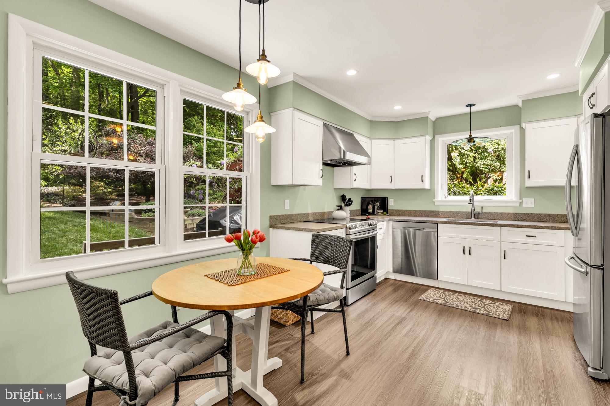 3310 PATRICK HENRY DRIVE