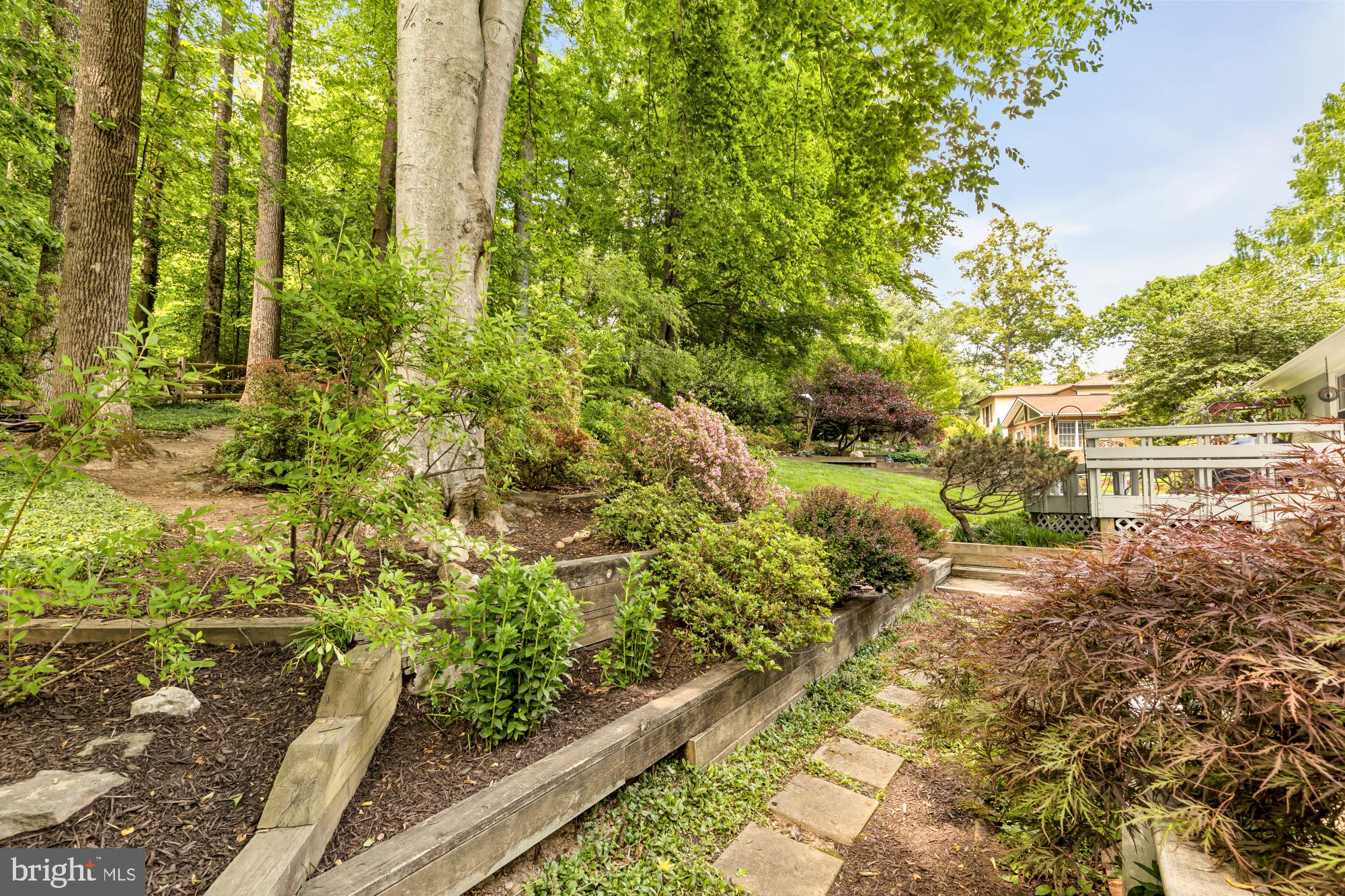 3310 PATRICK HENRY DRIVE