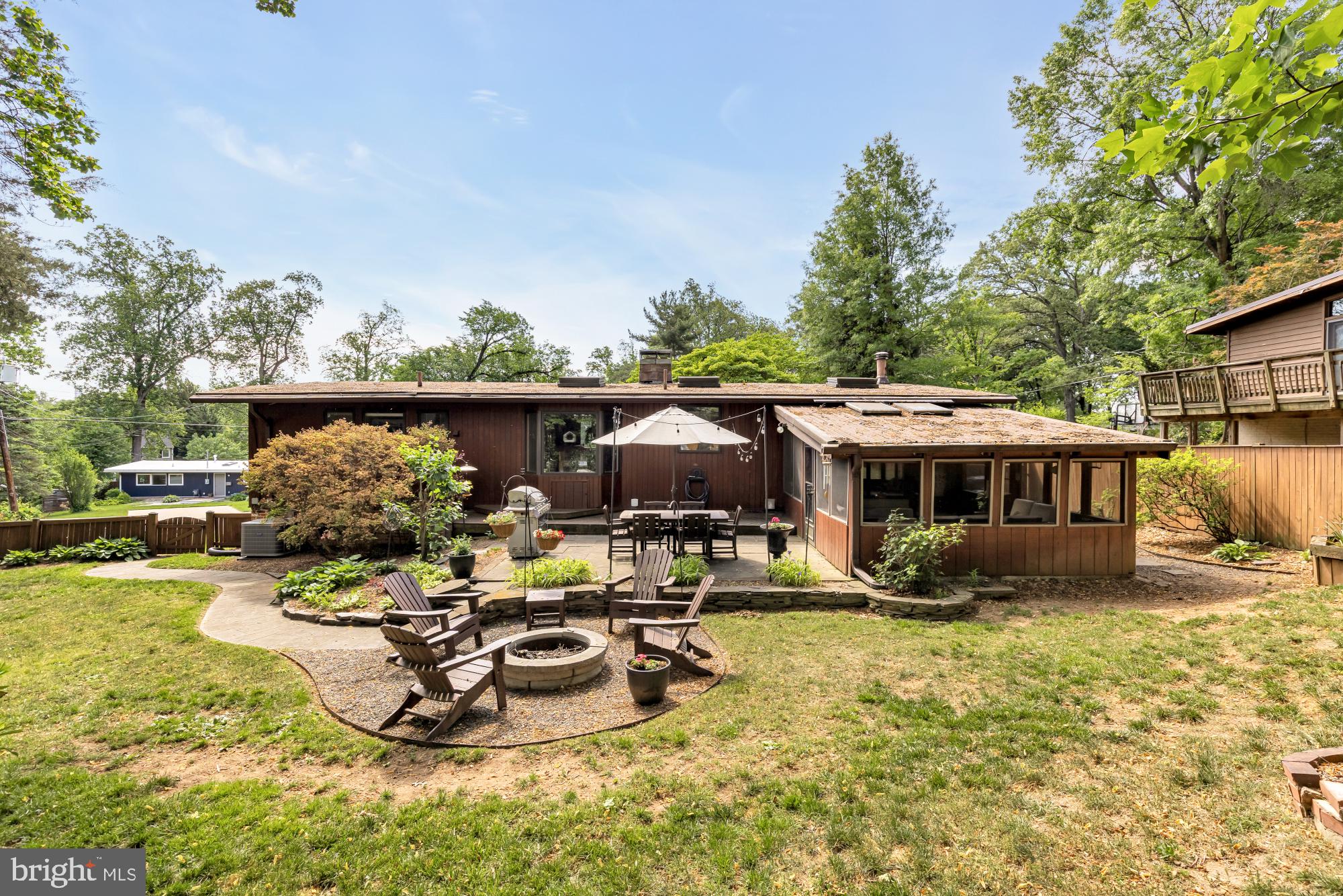 3018 PINE SPRING ROAD