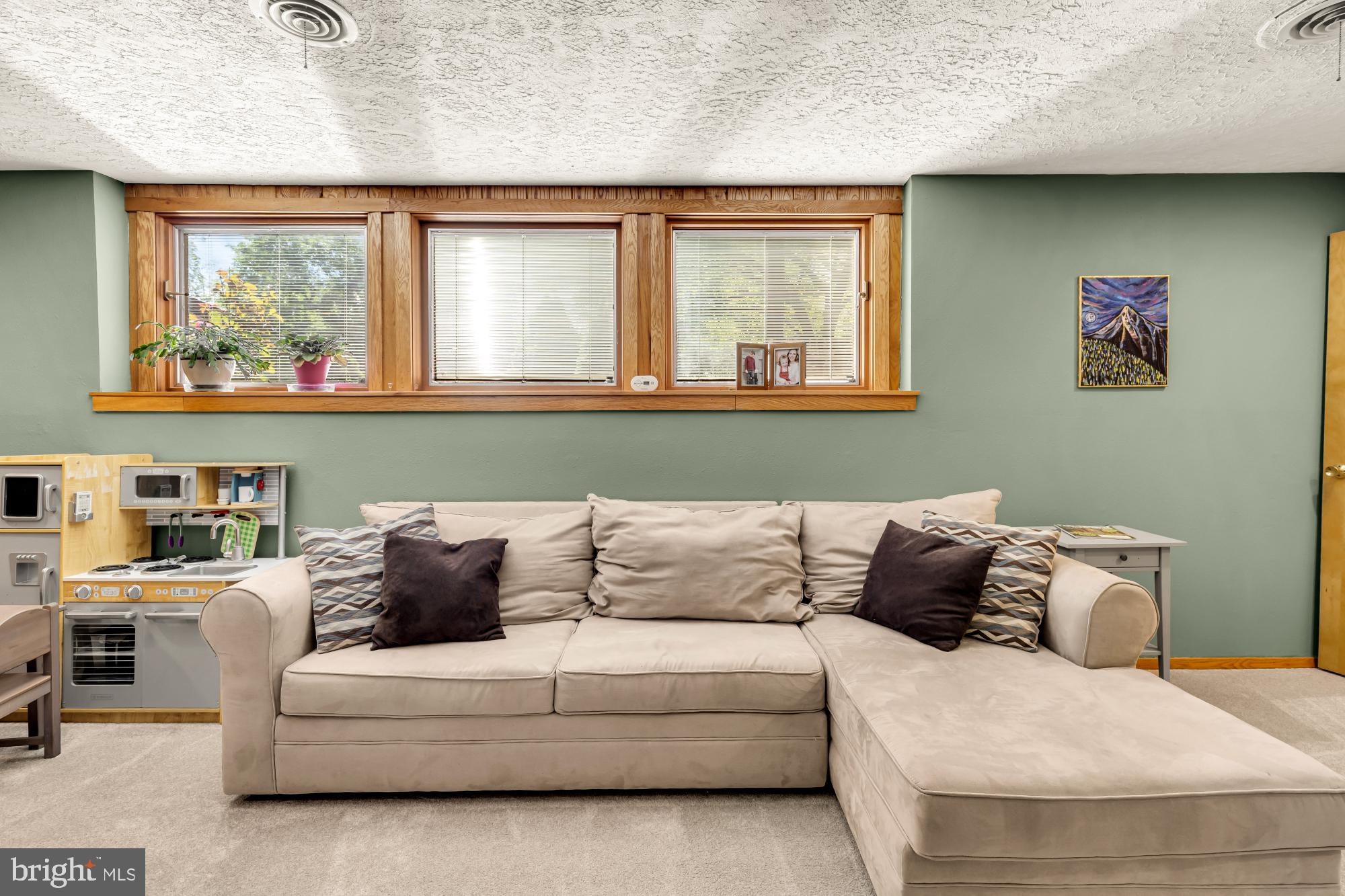 3018 PINE SPRING ROAD