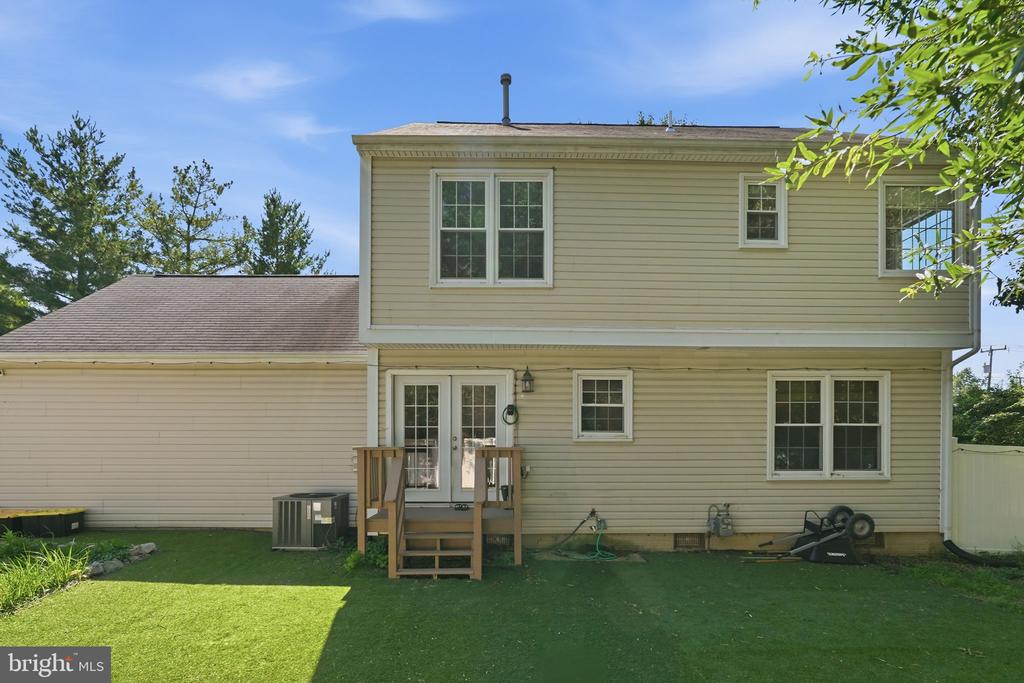 7832 FORDSON ROAD