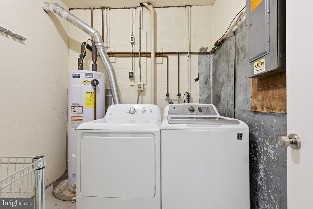 7208 JILLSPRING COURT Unit: 25C