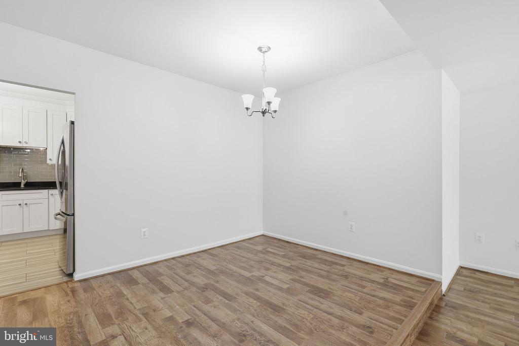 7208 JILLSPRING COURT Unit: 25C