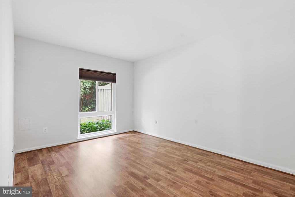 7208 JILLSPRING COURT Unit: 25C