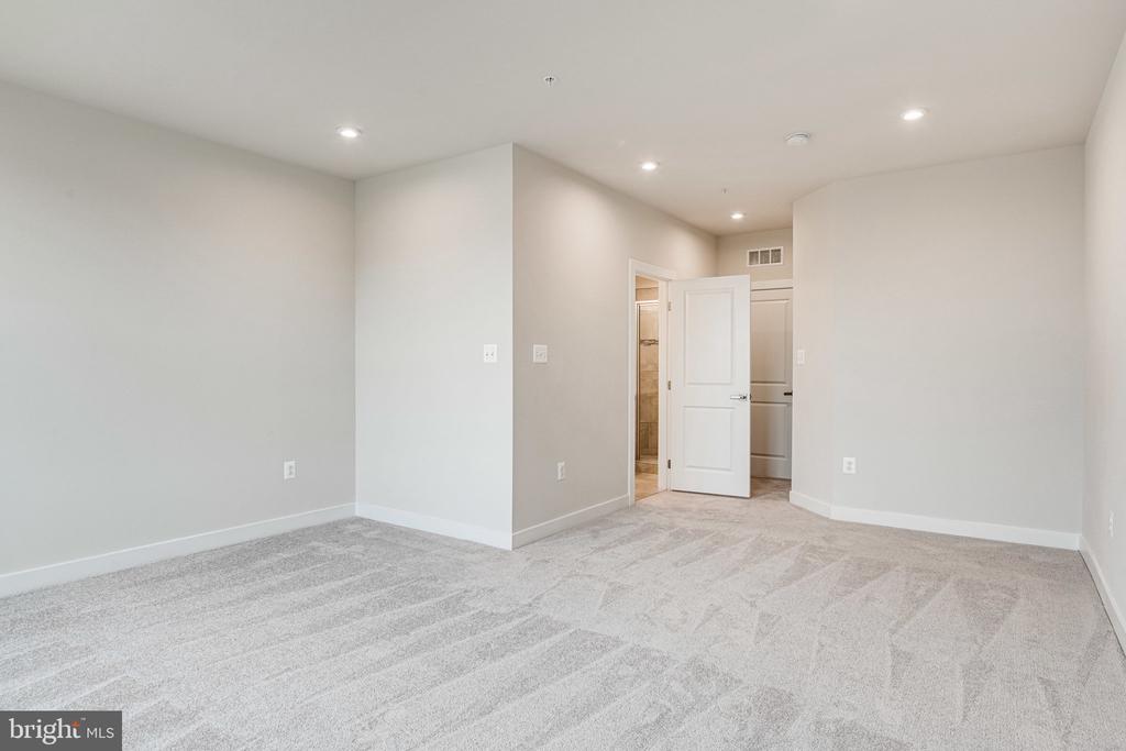 14055 SUNRISE VALLEY DRIVE