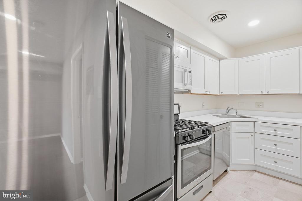 204 PARK TERRACE COURT SE Unit: 24