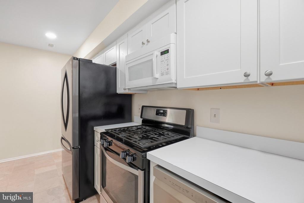 204 PARK TERRACE COURT SE Unit: 24