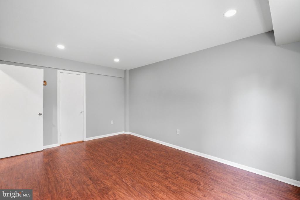 204 PARK TERRACE COURT SE Unit: 24