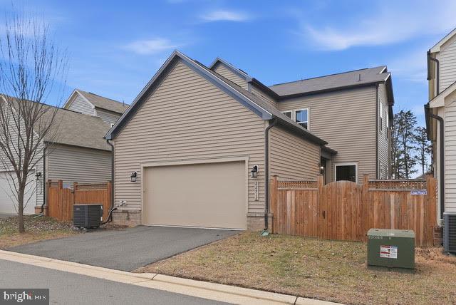 22912 BUBBLING BROOK DRIVE