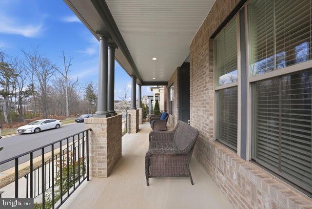22912 BUBBLING BROOK DRIVE
