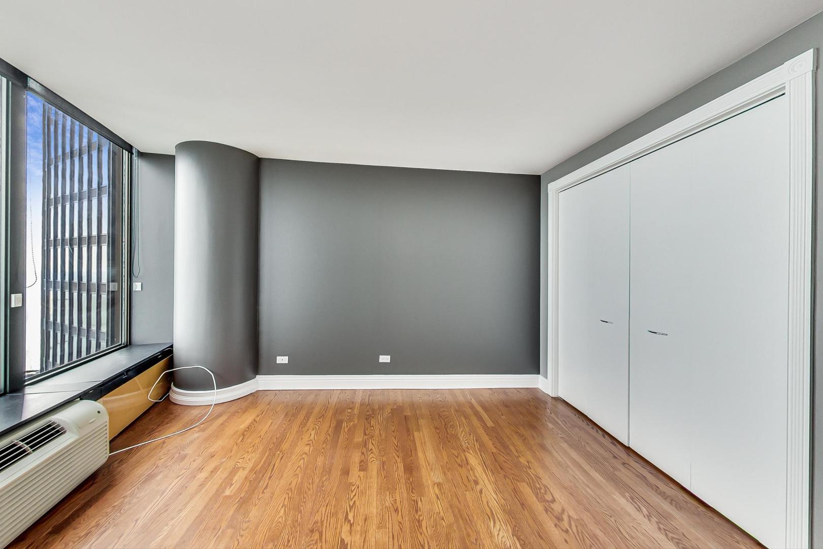 505 N Lake Shore Drive Unit: 4203